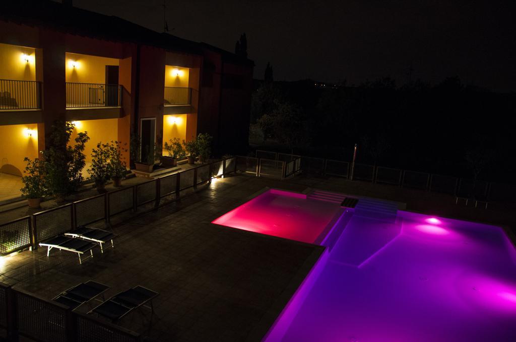Ai Tre Fienili Apart-hotel Ponti sul Mincio