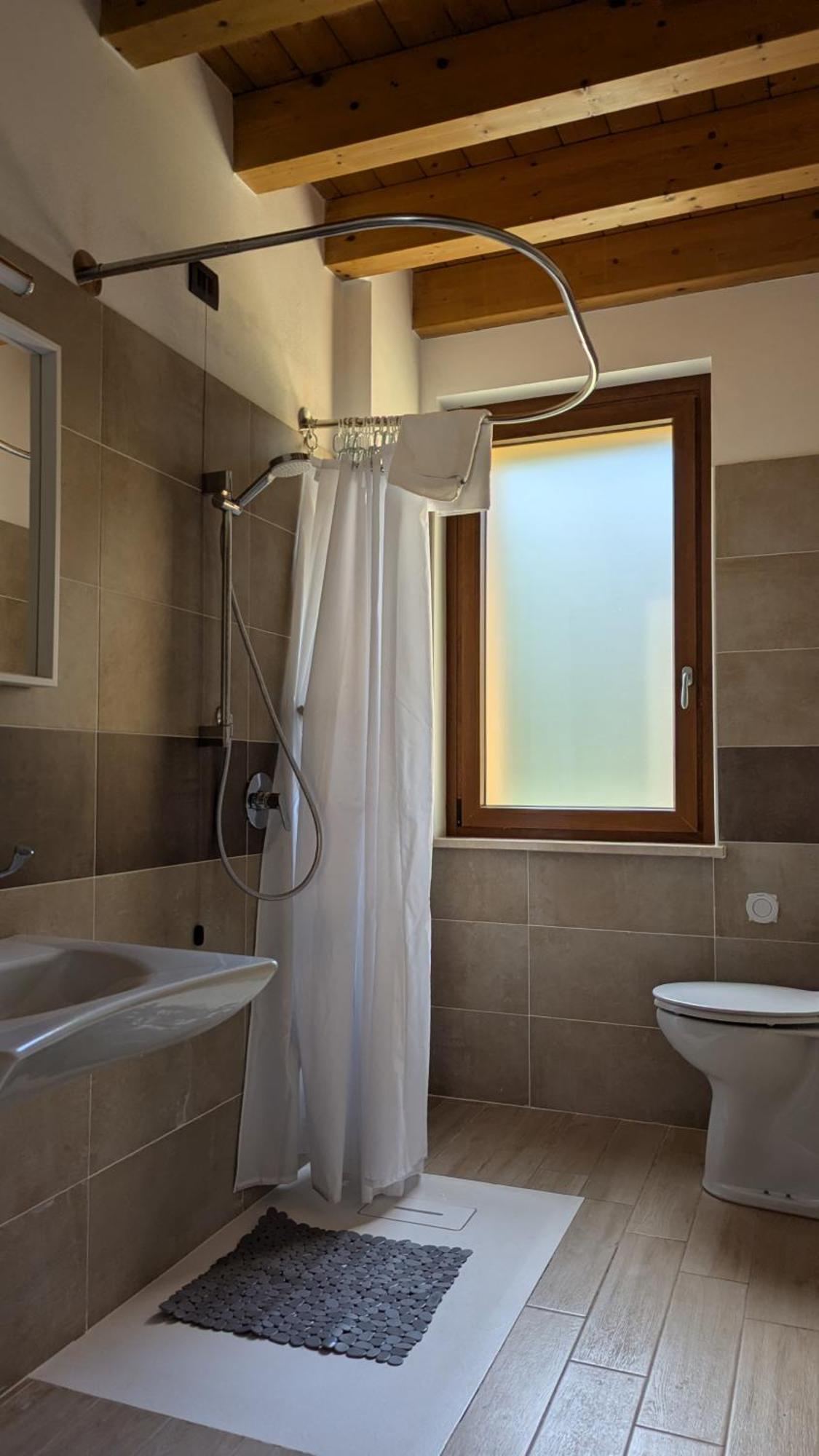 Ai Tre Fienili Apart-hotel Ponti sul Mincio